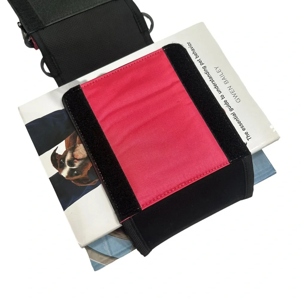 Case It Book Holder & Crossbody - Picture 5 of 7